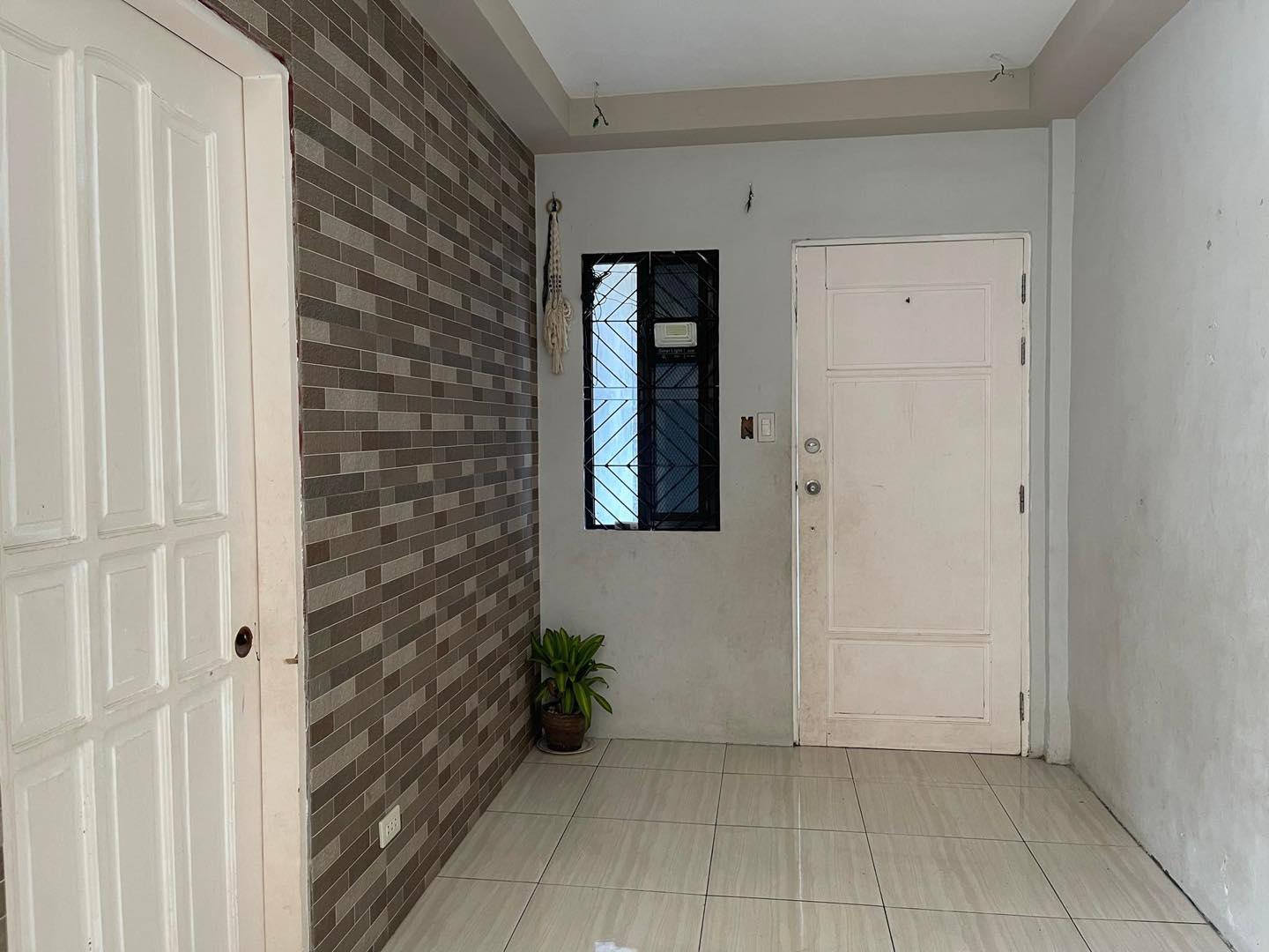 Foreclosed Residential House & Lot For Sale in Davao City, Davao Del Sur (454 sqm Lot Area) - Media Image Asset Panel Sub-No 2
