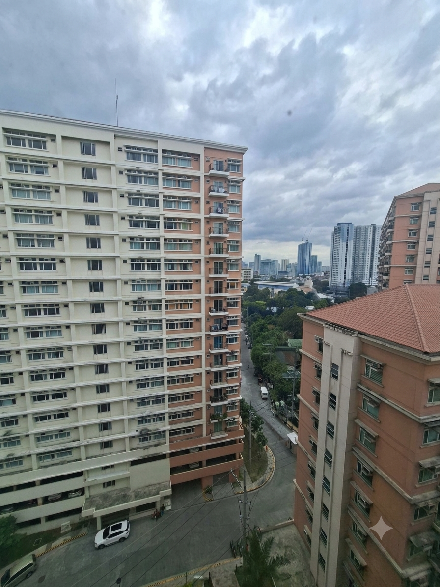 Foreclosed Residential Condominium For Sale in PACO, MANILA (33 sqm Floor Area) - Media Image Asset Panel Sub-No 6
