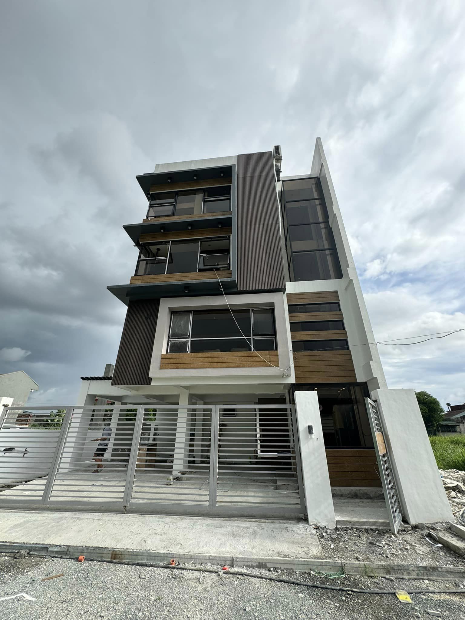 Brand New Residential House & Lot For Sale in Cainta, Rizal - Media Image Asset Panel Sub-No 5