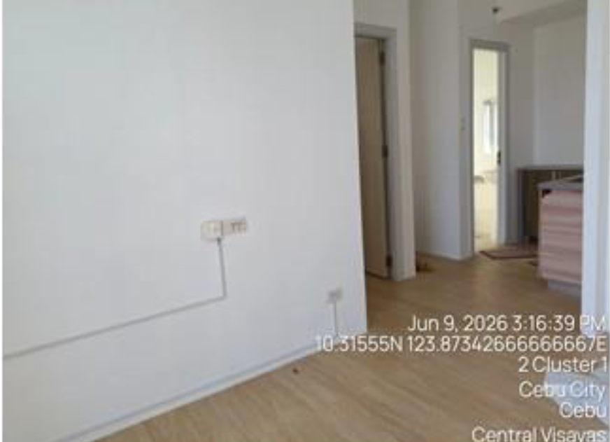 Foreclosed Residential Condominium For Sale in Cebu City, Cebu - Media Image Asset Panel Sub-No 3
