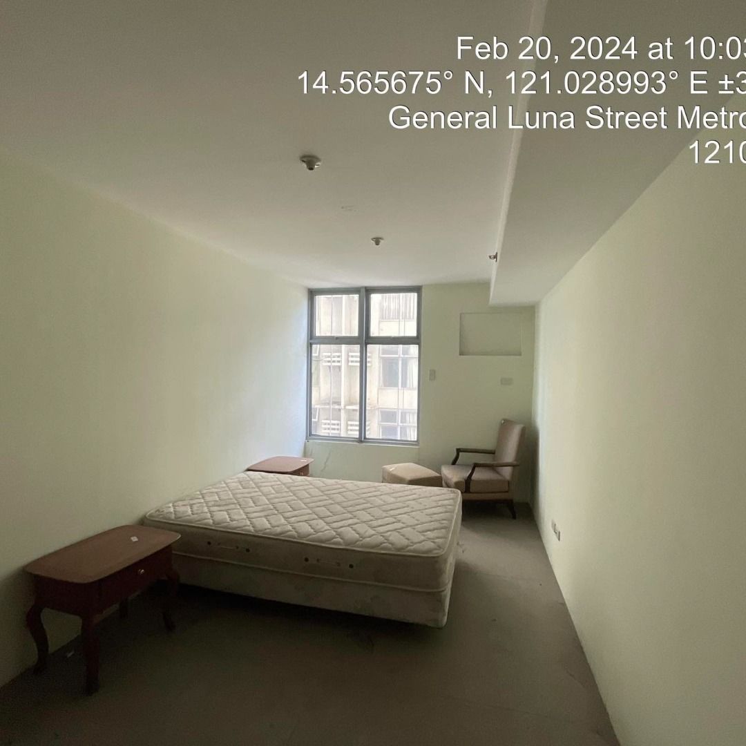 Foreclosed Residential Condominium For Sale in Makati City, Metro Manila - Media Image Asset Panel Sub-No 2