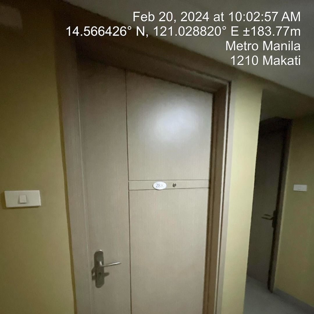 Foreclosed Residential Condominium For Sale in Makati City, Metro Manila - Media Image Asset Panel Sub-No 4
