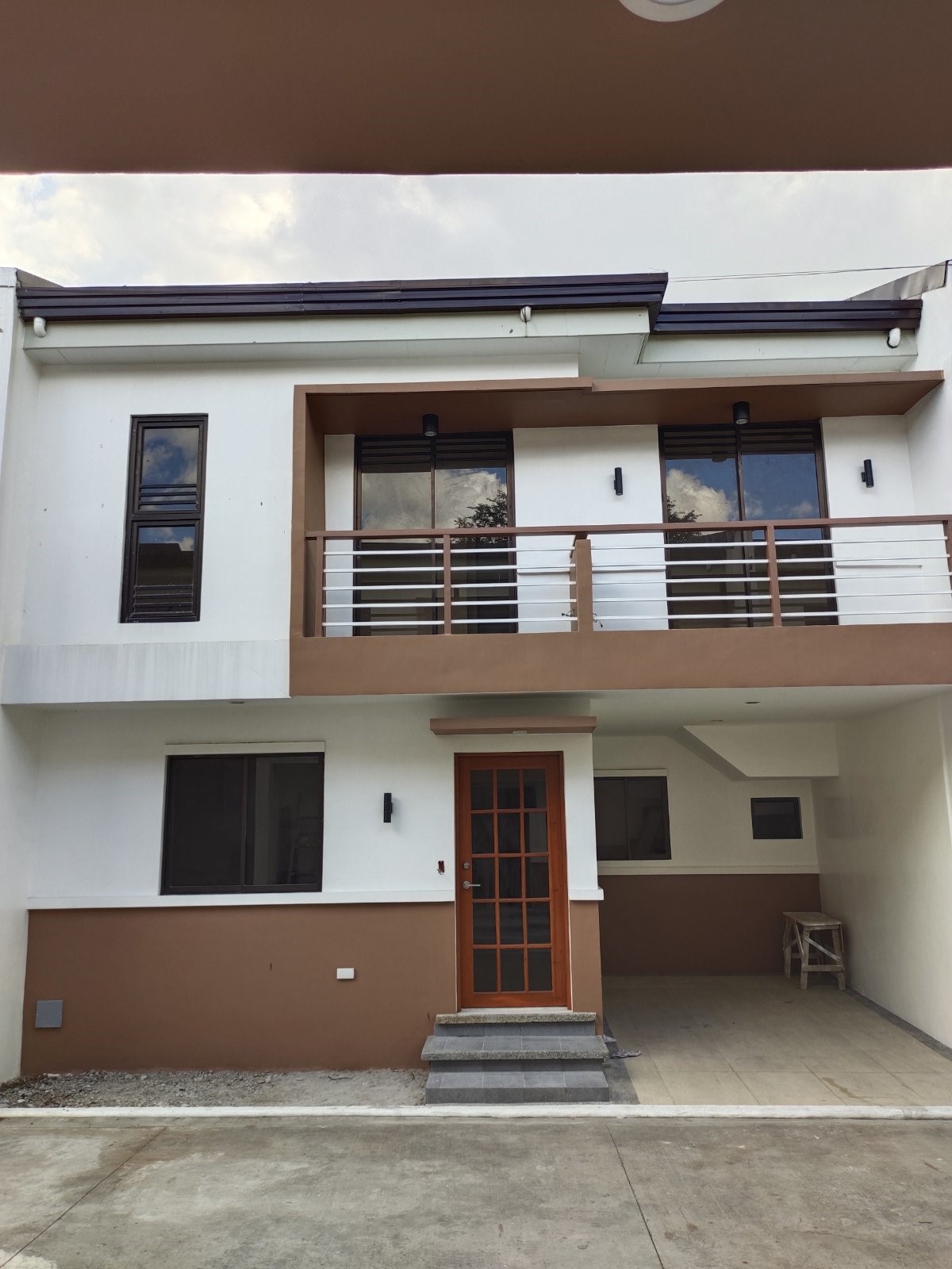 Brand New Residential House & Lot For Sale in Quezon City, Metro Manila - Primary Display View Frame Location in Quezon City, Metro Manila