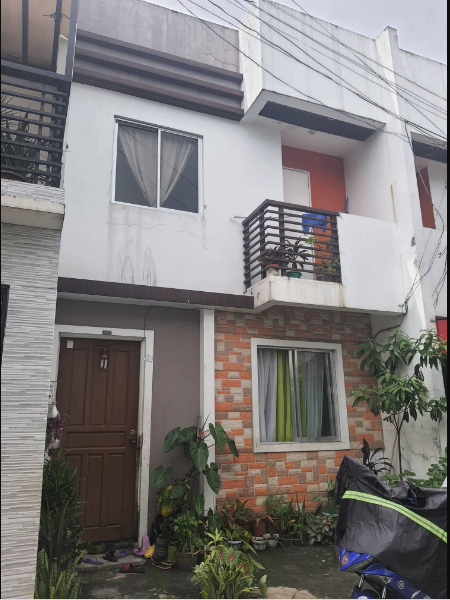Foreclosed Residential House & Lot For Sale in Caloocan City, Metro Manila (40 sqm Lot Area) for sale in Caloocan City, Metro Manila